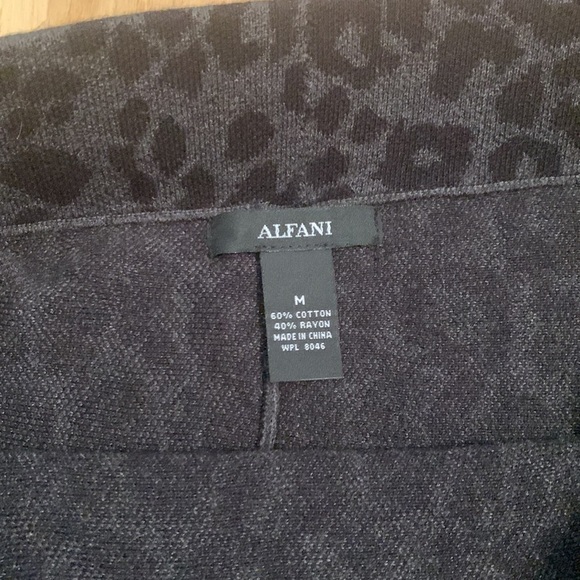 𝅺ALFANI Black Leopard Print High Waisted Knitted Knee-High Skirt Women’s M - Picture 5 of 12